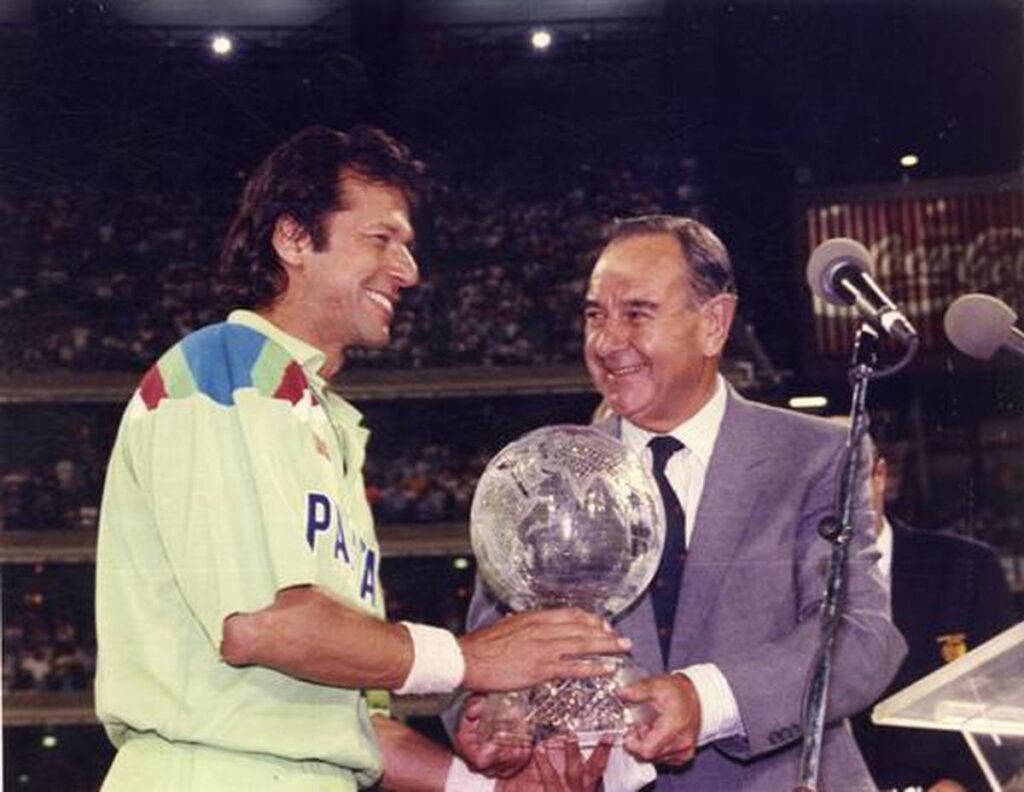 Top 10 Cricket Captains Who Changed the Game 4 Imran Khan