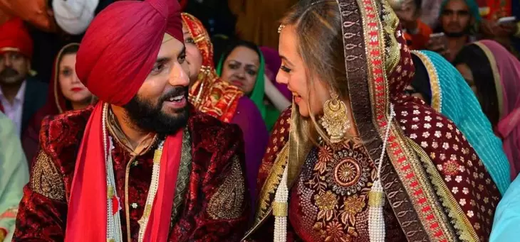 Cricketer Marriage: Top Cricketers Who Married Bollywood Stars! 4 Yuvraj Singh and Hazel Keech